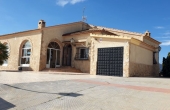 ML1552, Lovely 3 Bedroom Villa With Swimming Pool And 13,914m² Land