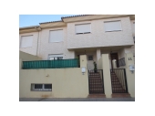 MP3867, PINOSO TOWN HOUSE OVER LOOKING PARK AREA