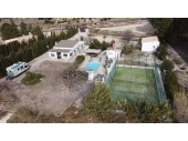 9-7575/5180, 5 Bedroom 3 Bathroom Country house in Sax