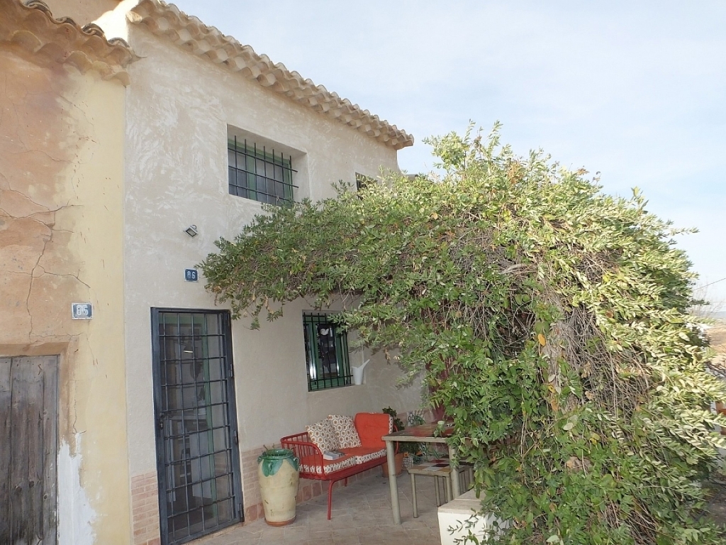3 Bedroom 2 Bathroom Country house in Pinoso