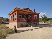 11-3291/5470, 3 Bedroom 1 Bathroom Villa in Yecla