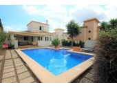 12-7950/5495, 4 Bedroom 3 Bathroom Villa in Castalla