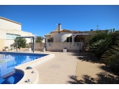 12-7913/5506, 3 Bedroom 2 Bathroom Villa in Castalla