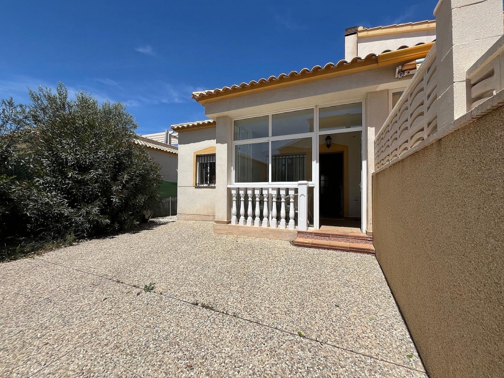 2 Bedroom 1 Bathroom Villa in Castalla