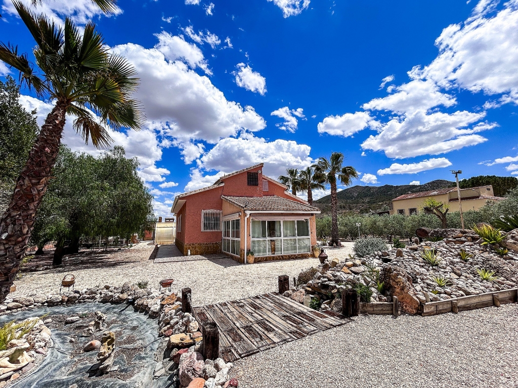 5 Bedroom 3 Bathroom Villa in Hondón de los Frailes