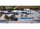 12-11455/5965, 5 Bedroom 3 Bathroom Villa in Sax
