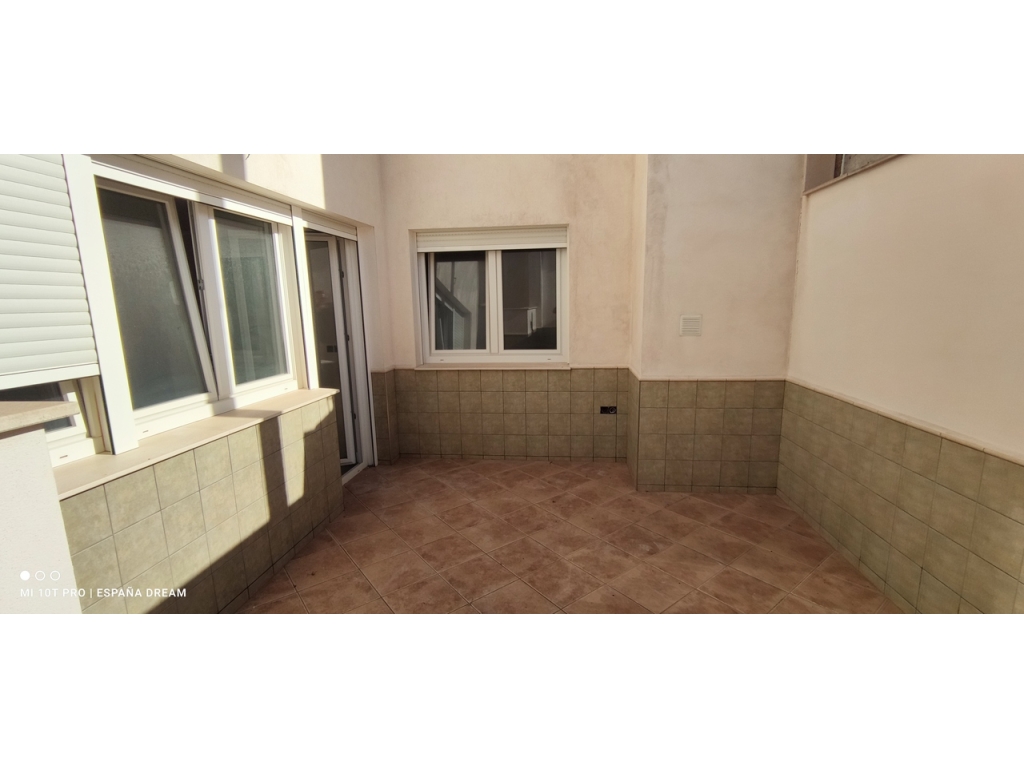 4 Bedroom 2 Bathroom Apartment in Caudete