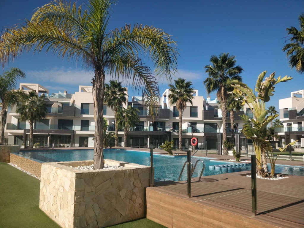 3 Bedroom 2 Bathroom A. Apartment / flat in Guardamar del Segura