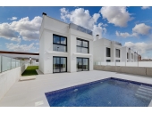 12-11150/6098, 3 Bedroom 3 Bathroom Villa in Mutxamel