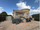 12-8385/6114, 5 Bedroom 3 Bathroom Villa in Pinoso