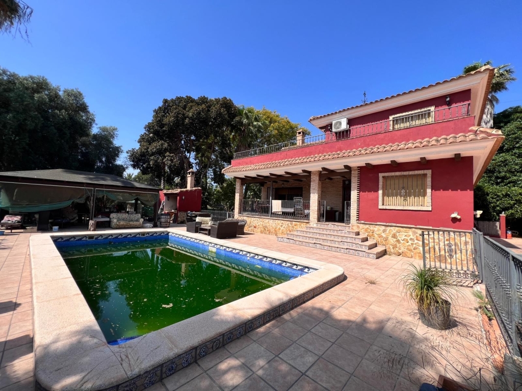4 Bedroom 3 Bathroom Finca Country Property in Los Montesinos
