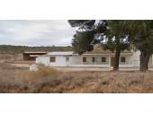 13-2903/6151, 2 Bedroom 1 Bathroom Country house in Yecla