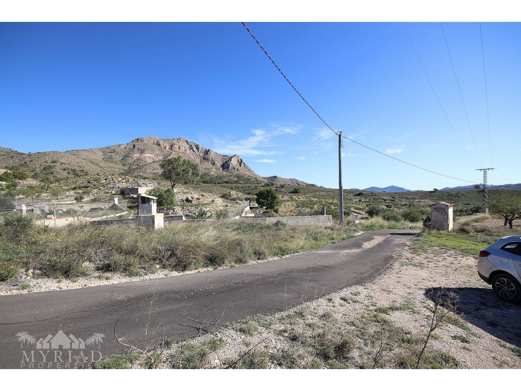 Land in Macisvenda