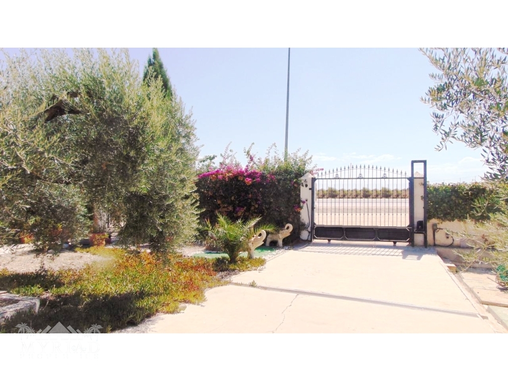 WhiteVillasInSpain001