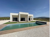 12-11881/6304, 4 Bedroom 2 Bathroom Villa in Aspe