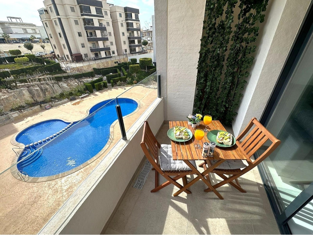 2 Bedroom 2 Bathroom Apartment in San Miguel de Salinas