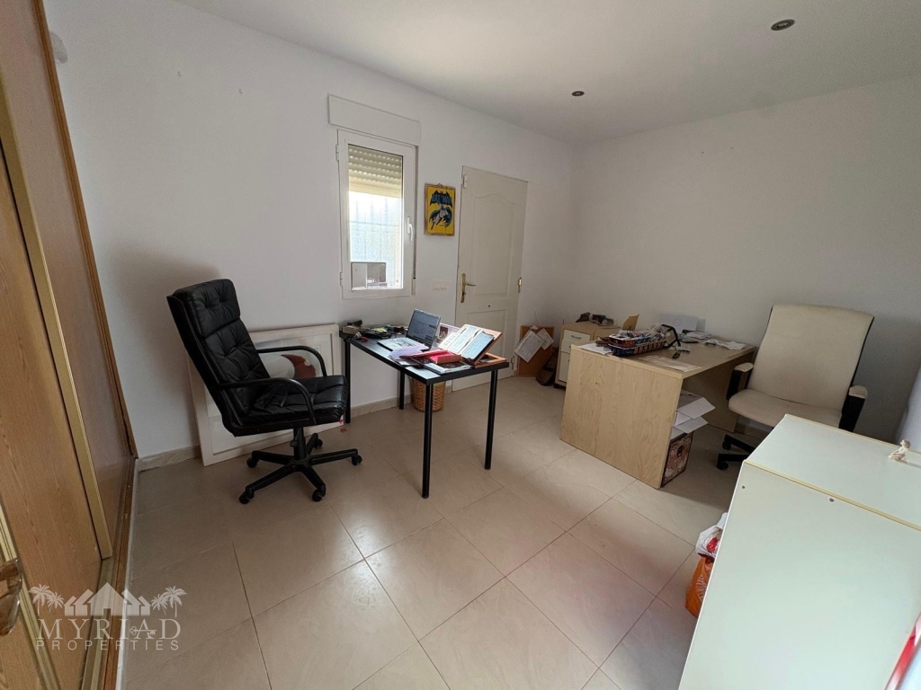 277988a1-5e79-4c62-9830-3100a23da5d3