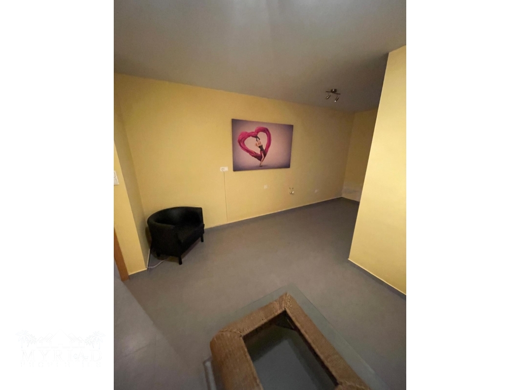 87d14fe3-dae0-431f-bd91-a79ca82168ad