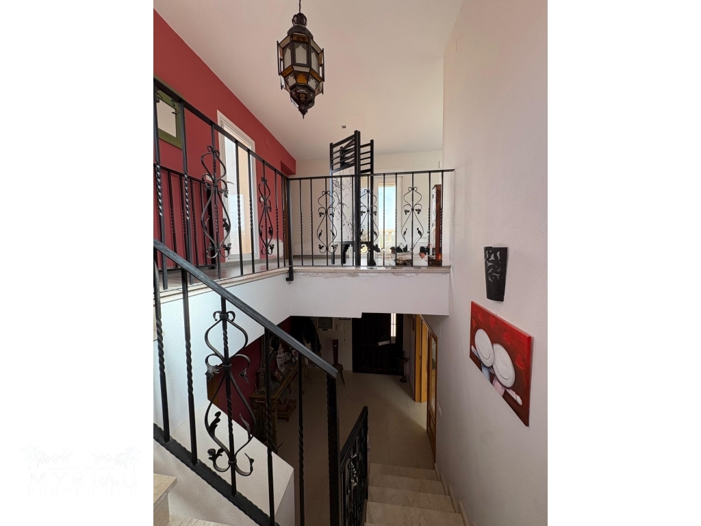 b6395a27-1376-417f-b912-dccb1a891e22