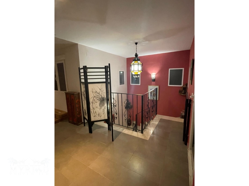 ceea7f84-1d51-44af-b29c-dff68ae76783