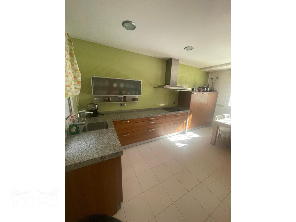 c069d374-2476-4ed8-a06a-e2d3fc136ff7