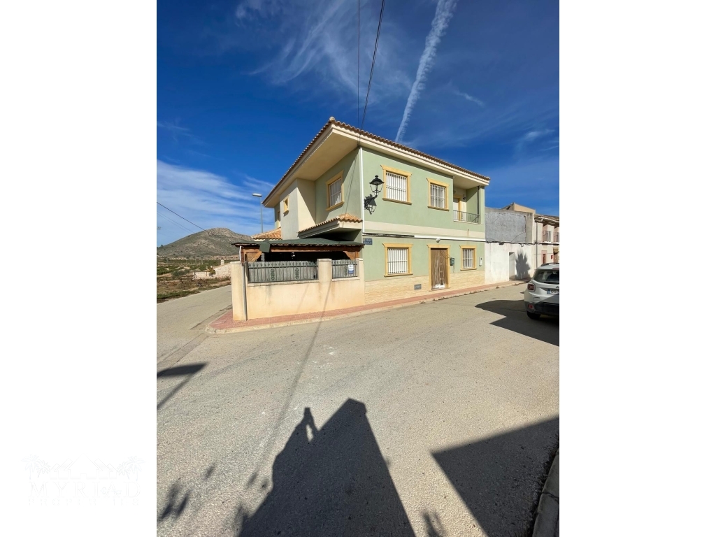 da297554-a297-471a-9346-df0c84cfd853