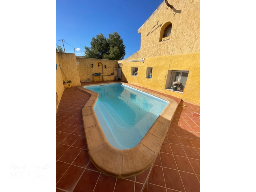 49dad97c-c58a-4ed4-8598-525e45189e25