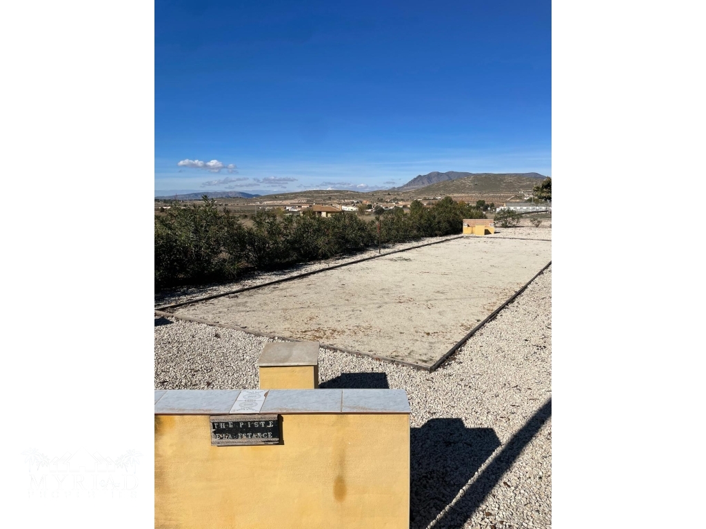 7195e819-2676-4560-bc25-e22757400063