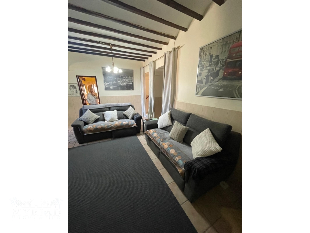 7bce595d-ea80-469f-b944-f901c1c605ac