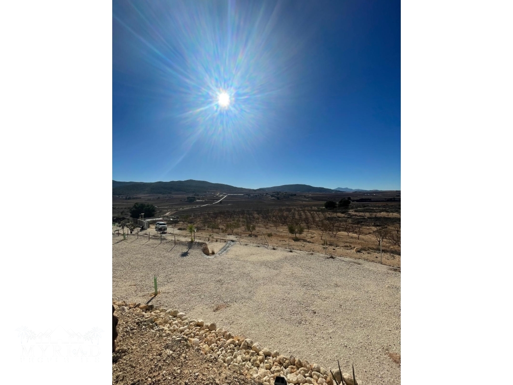 a5272609-7985-4e52-b4b7-fac1ada23f3f