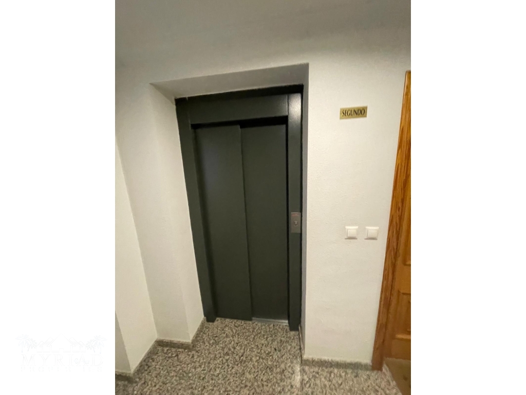 216b0ab5-f05e-4ff8-8c38-2537d41850fb