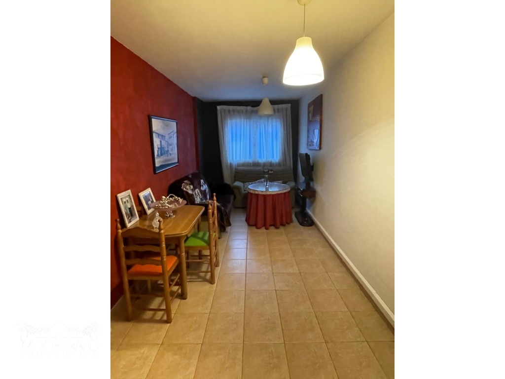 2 BED APARTMENT ON MARKET SQUARE PINOSO 