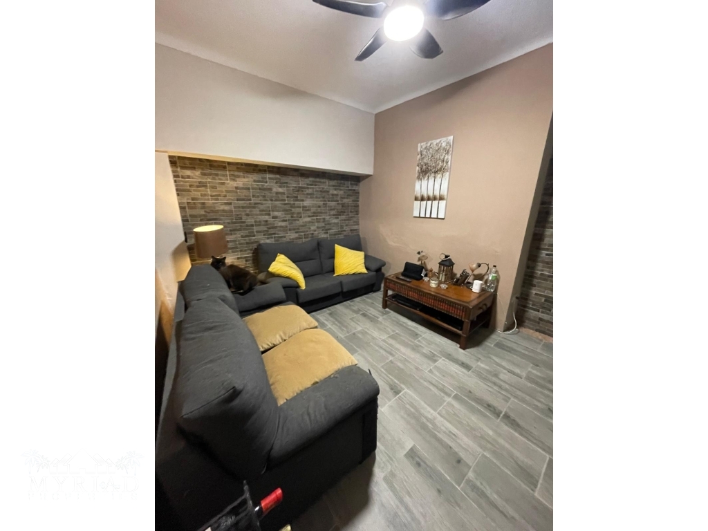 5b329321-7982-4af5-ac9c-f907c0e292d2