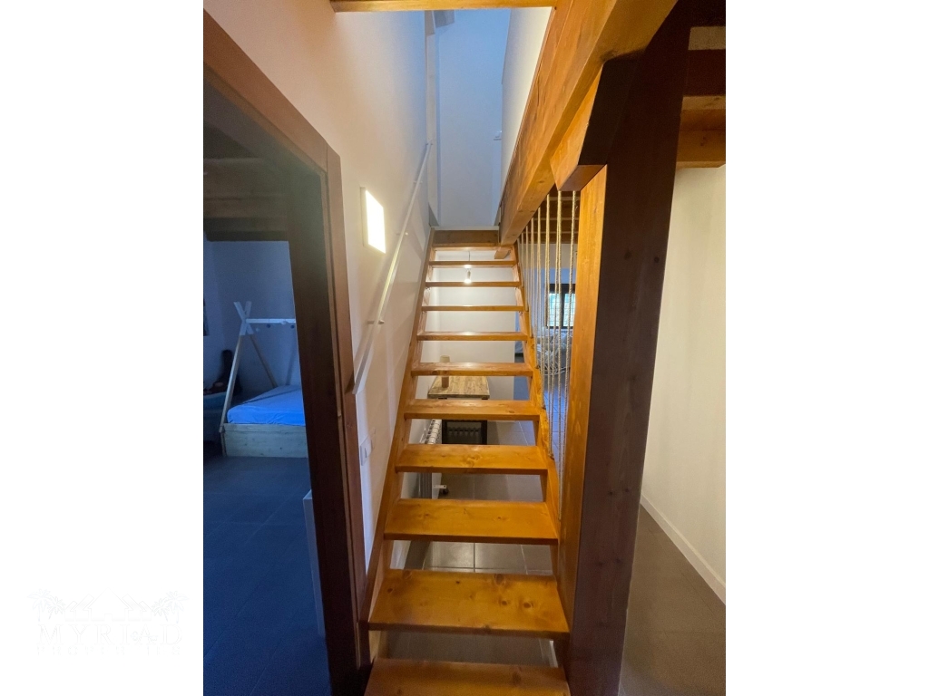 621ec7fd-22f3-40f3-a6db-11d4a82d4129