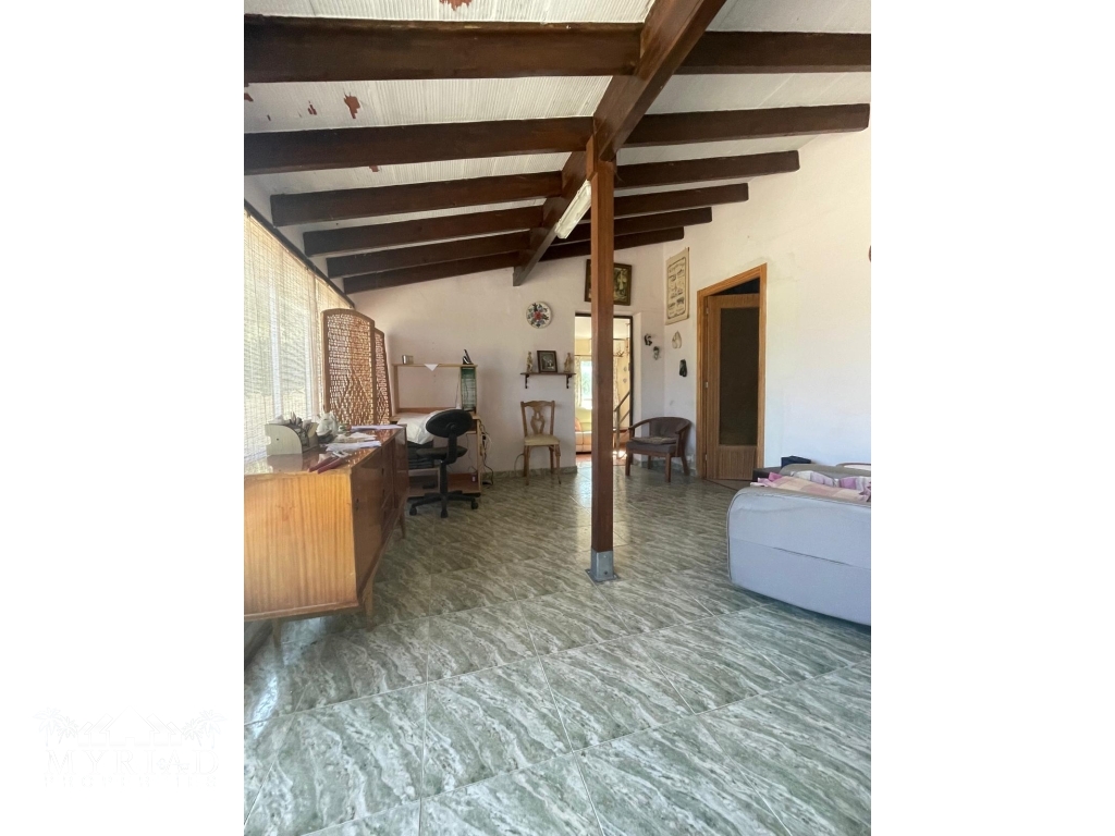 b2596113-5590-46f1-962e-5fc3df703d95