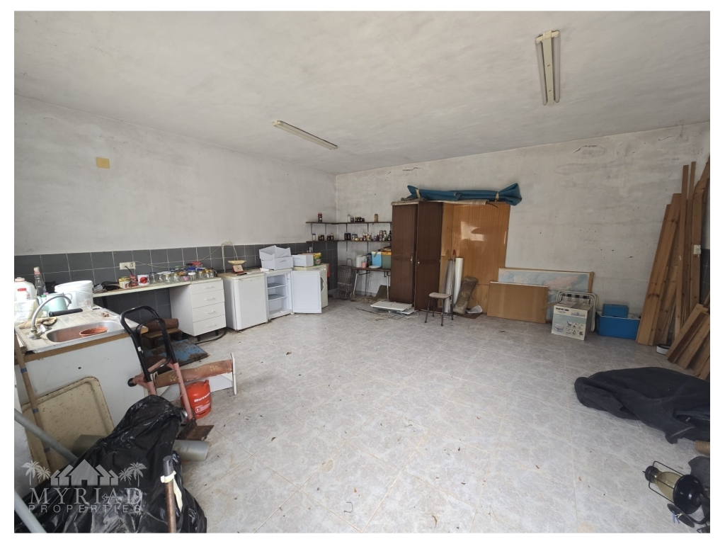 f1f6fafd-3956-4b39-99ef-c0f918835526