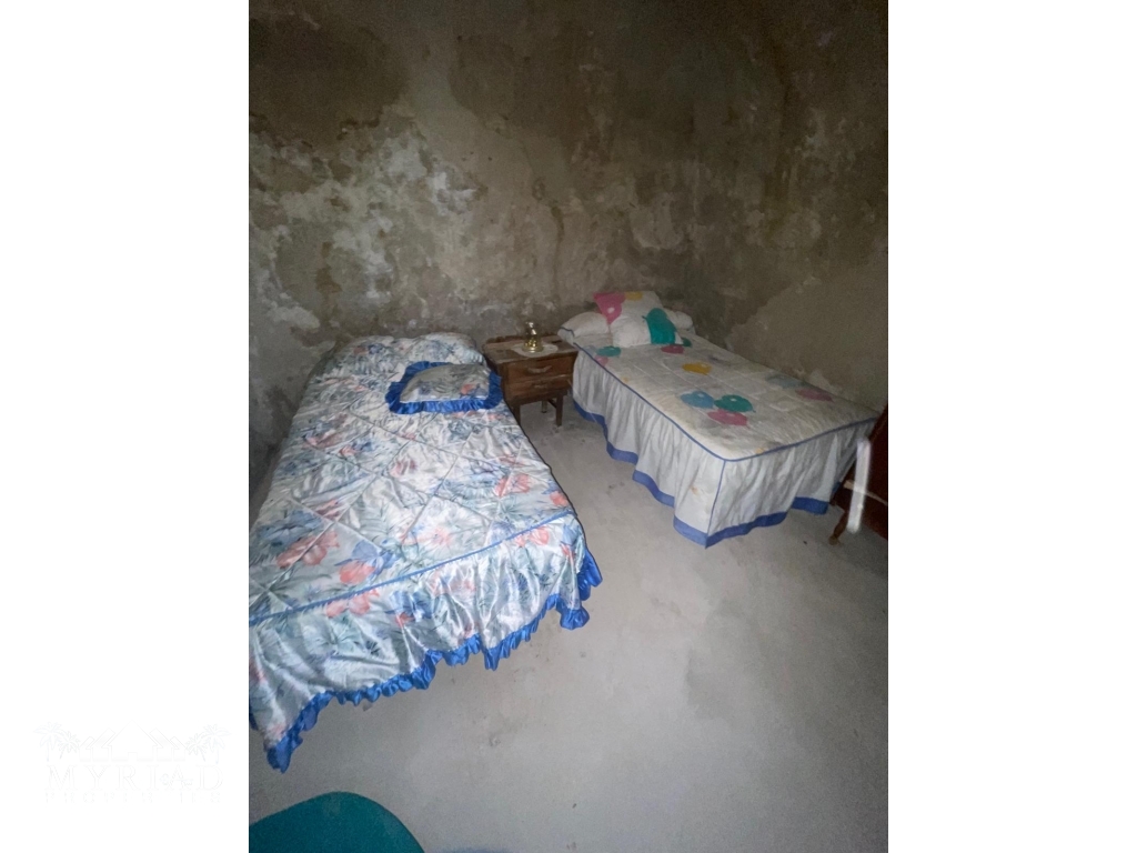 a119fb1c-caf2-4f02-9631-9938d98151af