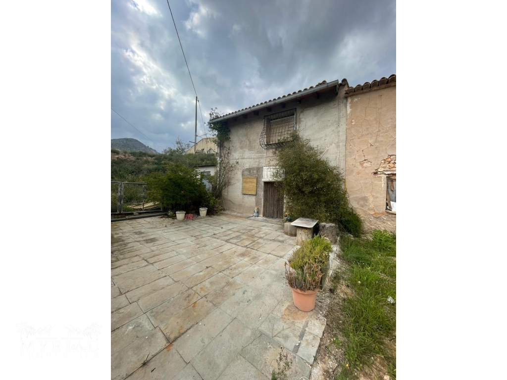 a439aefb-647d-40a4-bf98-f2020ff5842e