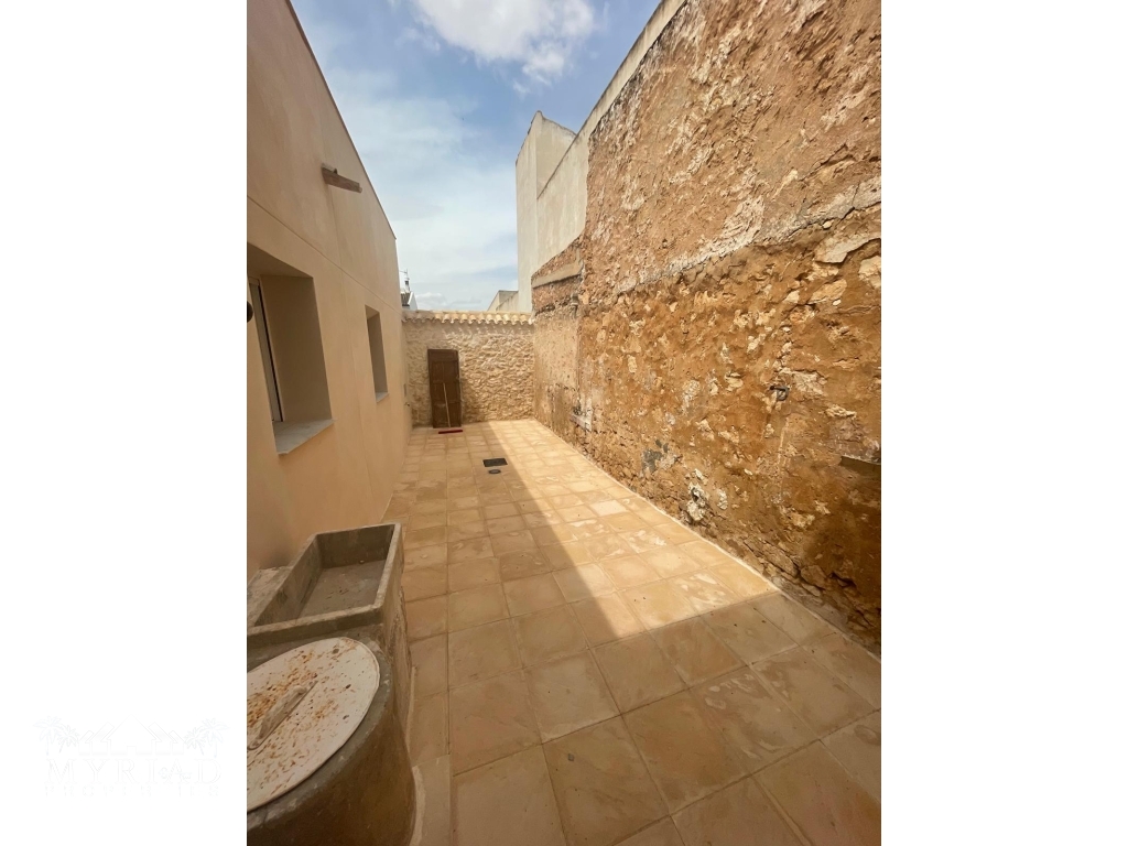 f58df521-ac76-4f6b-94f6-6c3819c98655