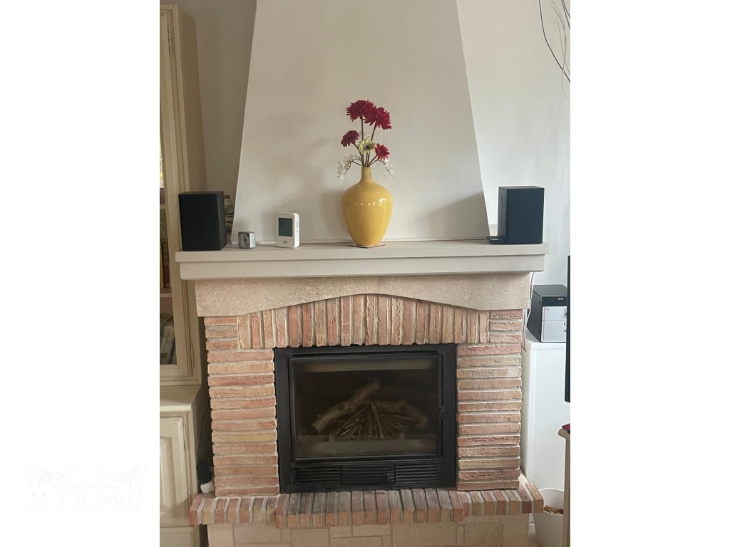 b69571fd-a99a-4e1f-80d8-2be0aa9edb2f