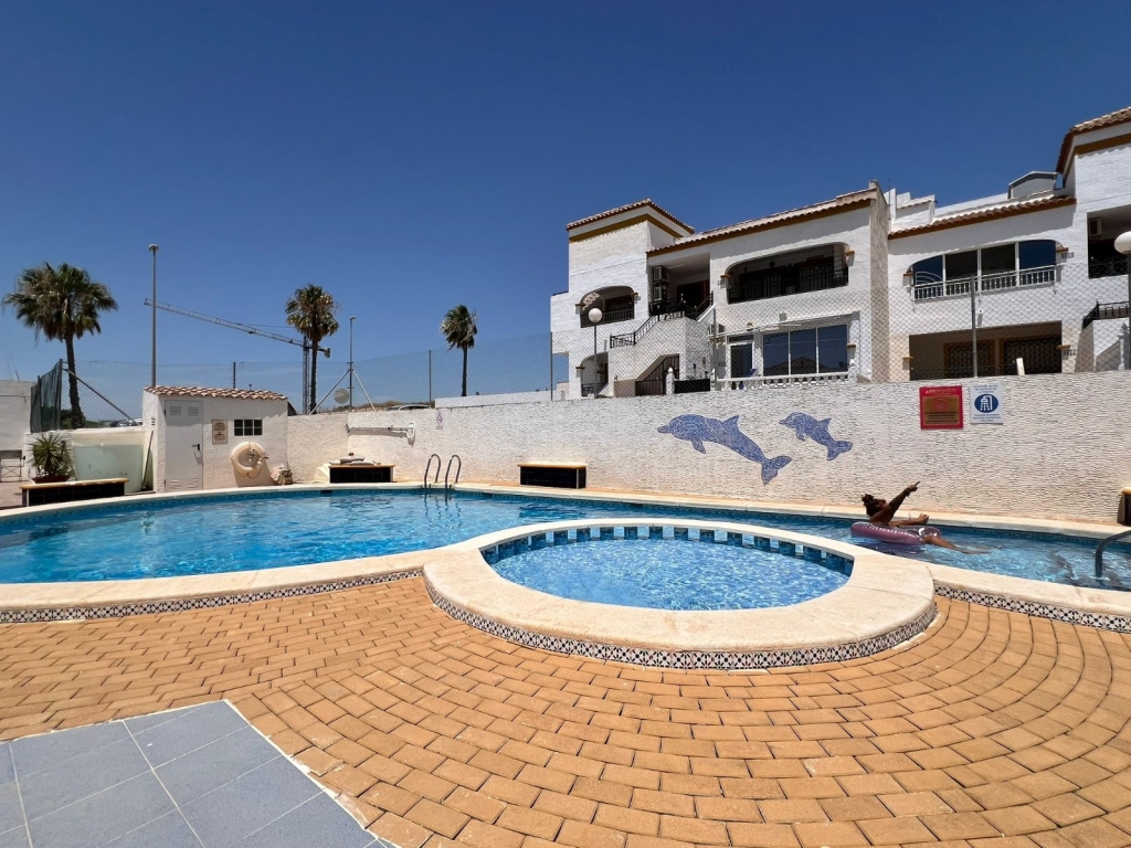 2 Bedroom 1 Bathroom Apartment / Flat in Orihuela