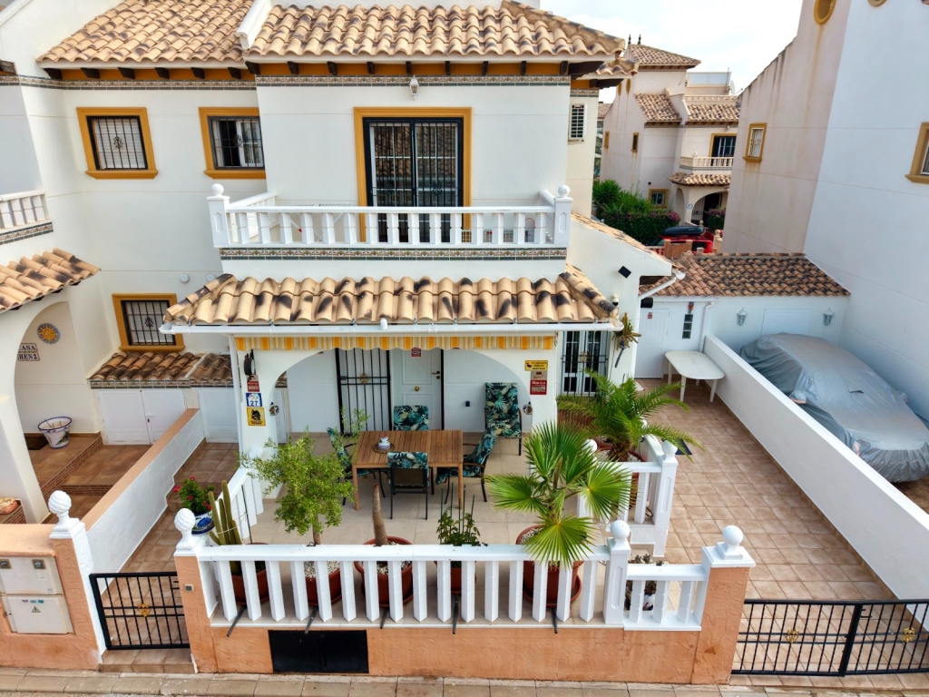 2 Bedroom 2 Bathroom Semi Detached Villa in Lomas de Cabo Roig